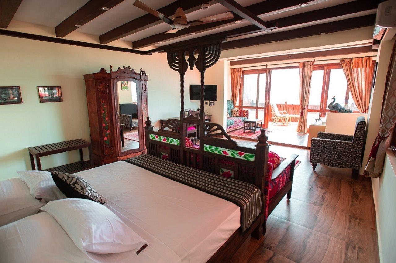 La Papa Resort Morjim Exteriér fotografie